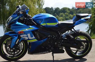 Спортбайк Suzuki GSX-R 600 2017 в Стрию