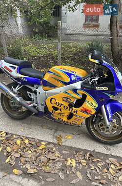 Спортбайк Suzuki GSX-R 600 2000 в Одесі