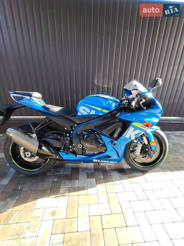 Спортбайк Suzuki GSX-R 600 2018 в Білогородці фото 3 Спортбайк Suzuki GSX-R 600 2018 в Білогородці