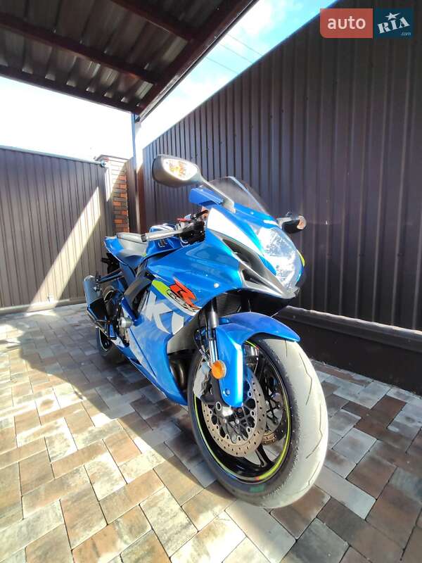 Спортбайк Suzuki GSX-R 600 2018 в Білогородці фото 14 Спортбайк Suzuki GSX-R 600 2018 в Білогородці