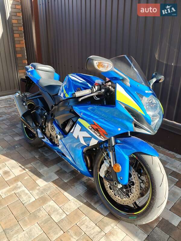Спортбайк Suzuki GSX-R 600 2018 в Білогородці фото 22 Спортбайк Suzuki GSX-R 600 2018 в Білогородці