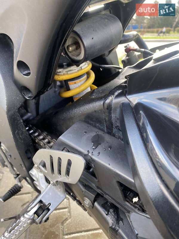 Спортбайк Suzuki GSX-R 600 2006 в Луцке