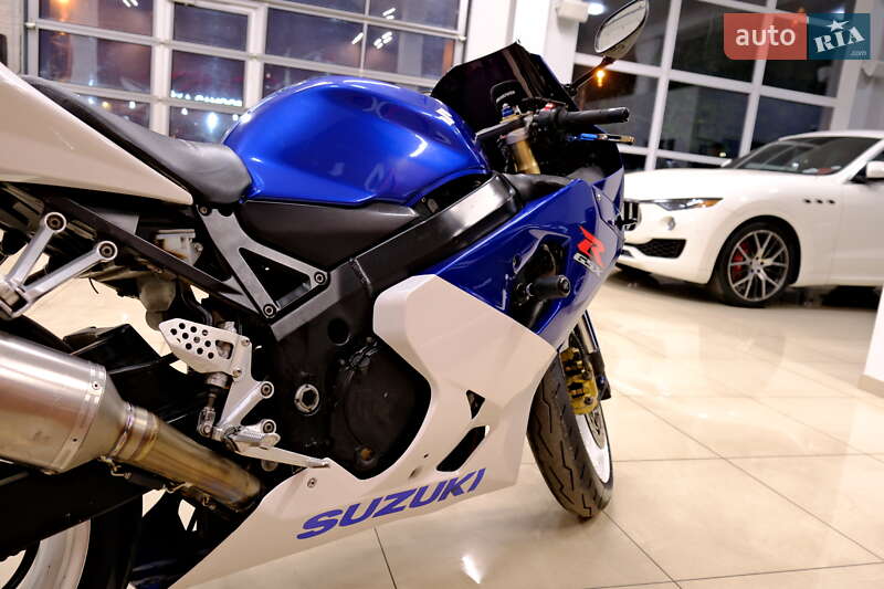 Спортбайк Suzuki GSX-R 600 2004 в Одессе