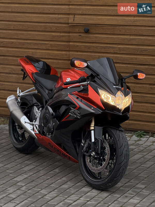 Спортбайк Suzuki GSX-R 600 2008 в Луцке фото 22 Спортбайк Suzuki GSX-R 600 2008 в Луцке