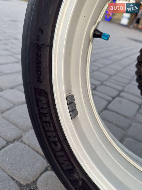 Спортбайк Suzuki GSX-R 600 2011 в Запорожье