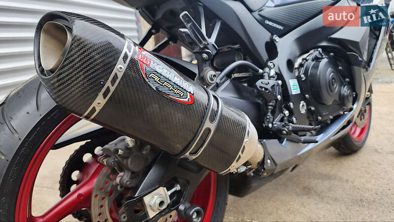 Спортбайк Suzuki GSX-R 600 2022 в Одессе