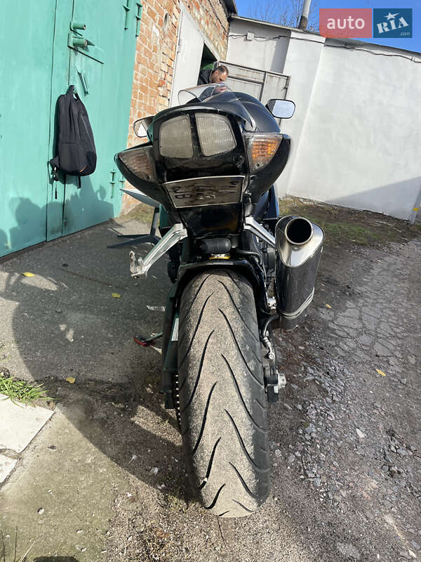 Спортбайк Suzuki GSX-R 600 2007 в Полтаве фото 12 Спортбайк Suzuki GSX-R 600 2007 в Полтаве