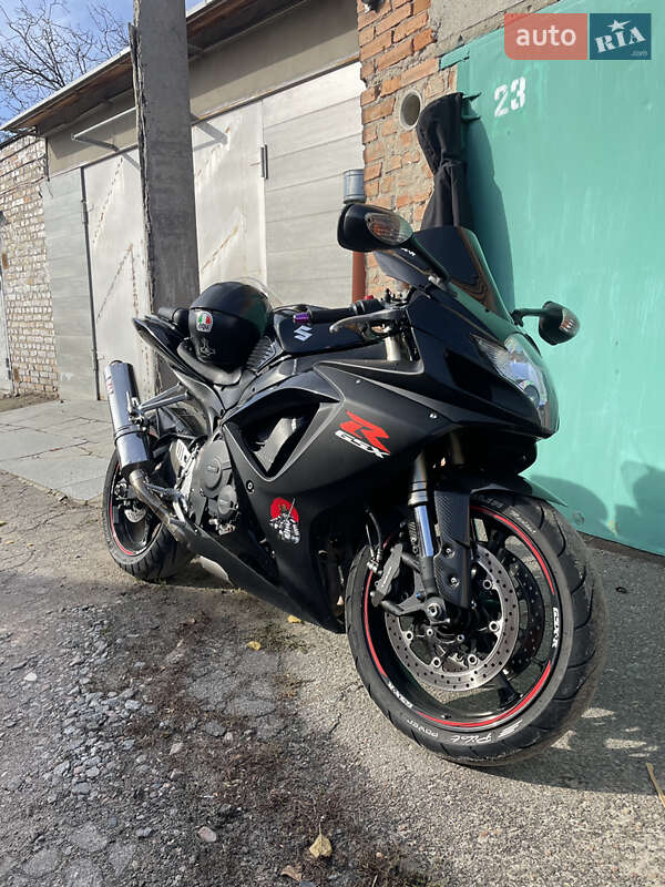 Спортбайк Suzuki GSX-R 600 2007 в Полтаве фото 22 Спортбайк Suzuki GSX-R 600 2007 в Полтаве