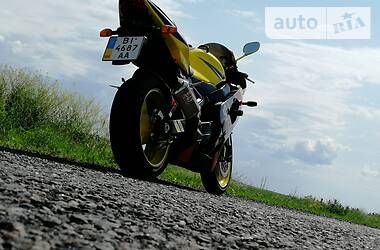 Спортбайк Suzuki GSX-R 750 2004 в Полтаві