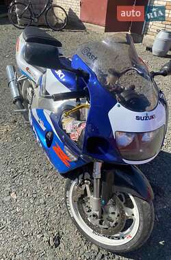 Спортбайк Suzuki GSX-R 750 1998 в 