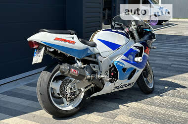 Спортбайк Suzuki GSX-R 750 1998 в 