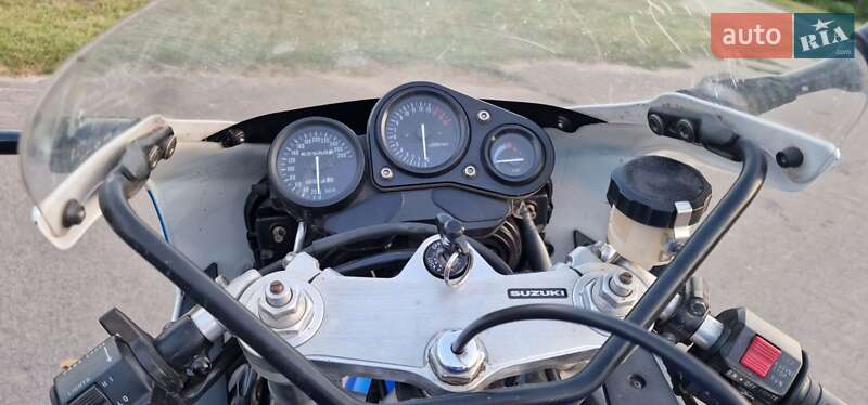 Мотоцикл Спорт-туризм Suzuki GSX-R 750 1995 в Сарнах