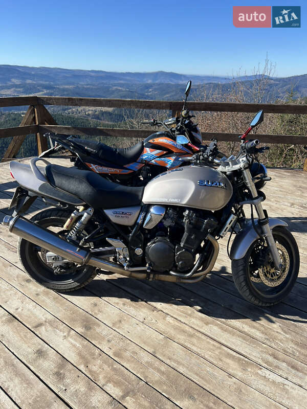 Мотоцикл Без обтекателей (Naked bike) Suzuki GSX-R 750 1998 в Долине