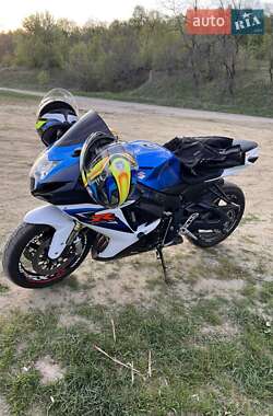 Спортбайк Suzuki GSX-R 750 2011 в Харкові