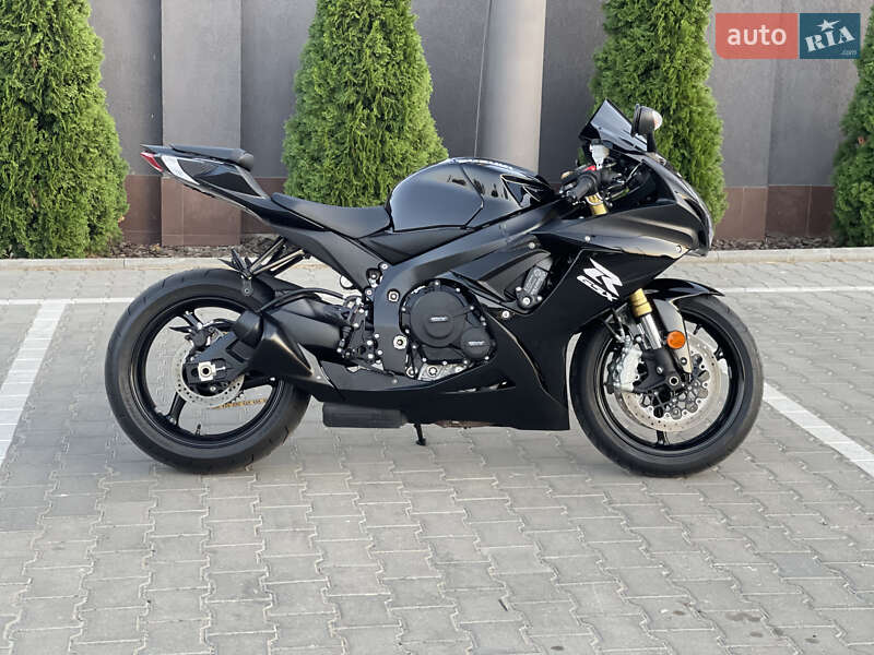 Спортбайк Suzuki GSX-R 750 2024 в Одессе фото 3 Спортбайк Suzuki GSX-R 750 2024 в Одессе