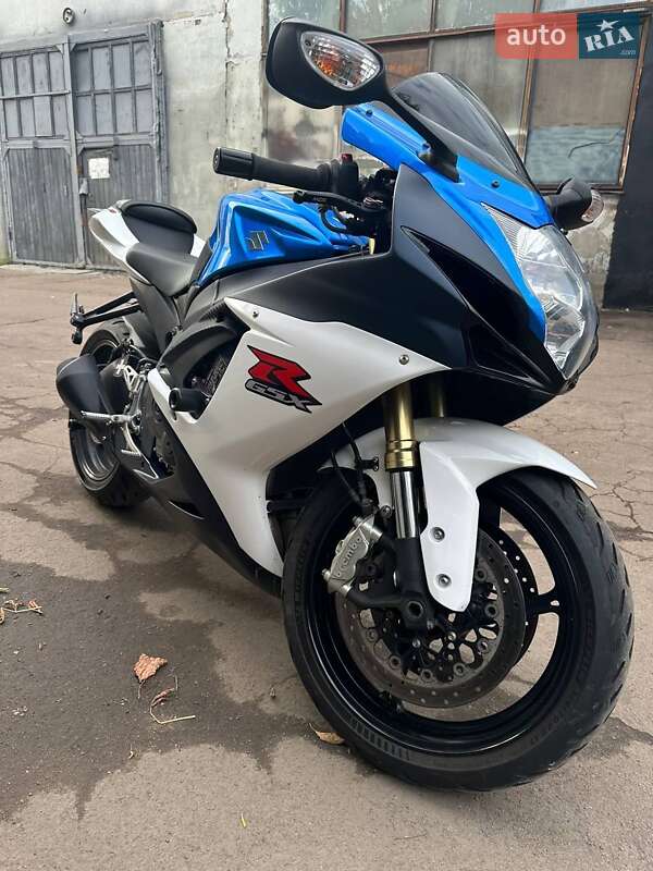 Suzuki GSX-R 750 2011