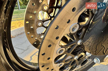 Спортбайк Suzuki GSX-R 750 2024 в 