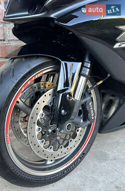 Спортбайк Suzuki GSX-R 750 2009 в 