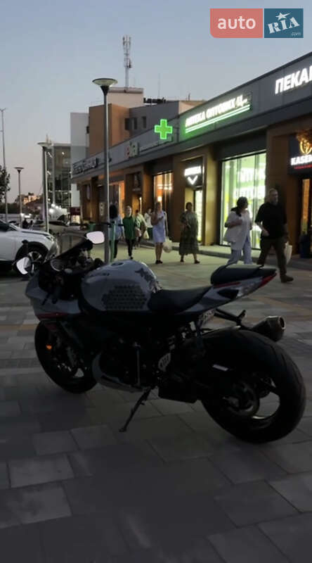Спортбайк Suzuki GSX-R 750 2024 в Киеве