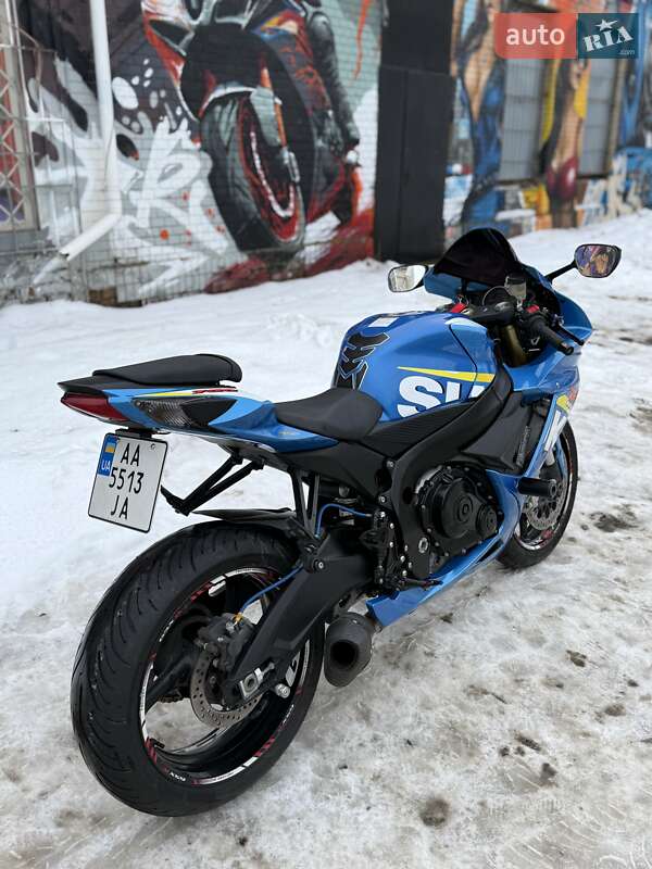 Спортбайк Suzuki GSX-R 750 2020 в Киеве