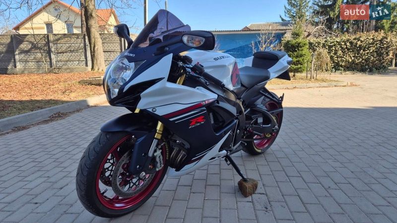 Suzuki GSX-R 750 2022