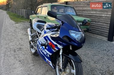Спортбайк Suzuki GSX-R 750 2003 в Бучі