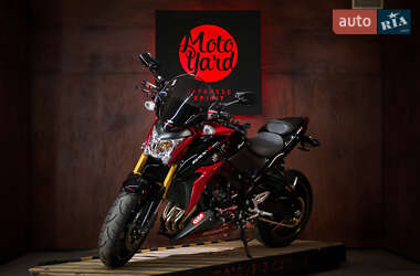 Мотоцикл Без обтекателей (Naked bike) Suzuki GSX-S 1000 2016 в 