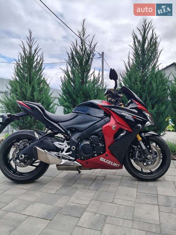 Suzuki GSX-S 1000 2016