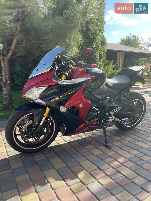 Мотоцикл Спорт-туризм Suzuki GSX-S 1000 2016 в Днепре фото 3 Мотоцикл Спорт-туризм Suzuki GSX-S 1000 2016 в Днепре
