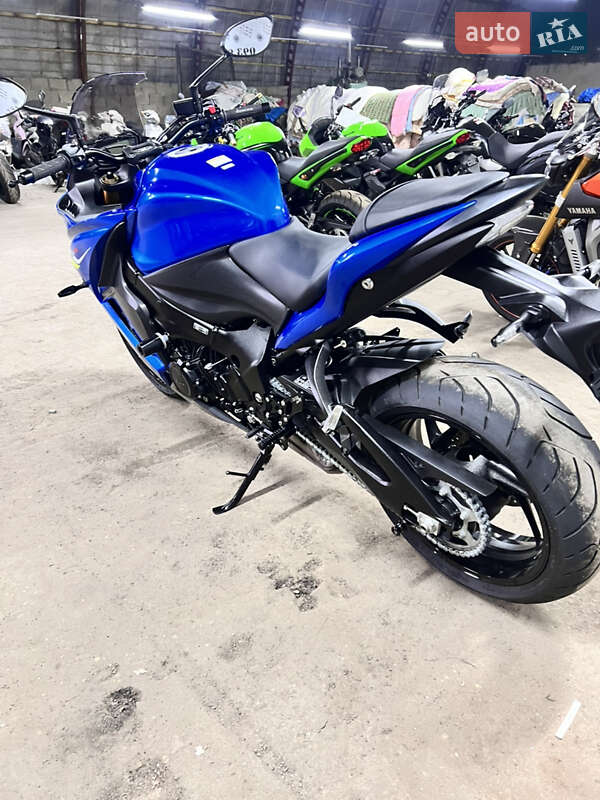 Мотоцикл Спорт-туризм Suzuki GSX-S 1000 2016 в Житомире