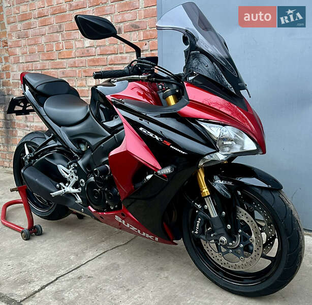 Suzuki GSX-S 1000 2016