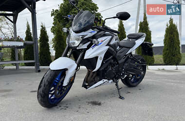 Спортбайк Suzuki GSX-S 750 2019 в 