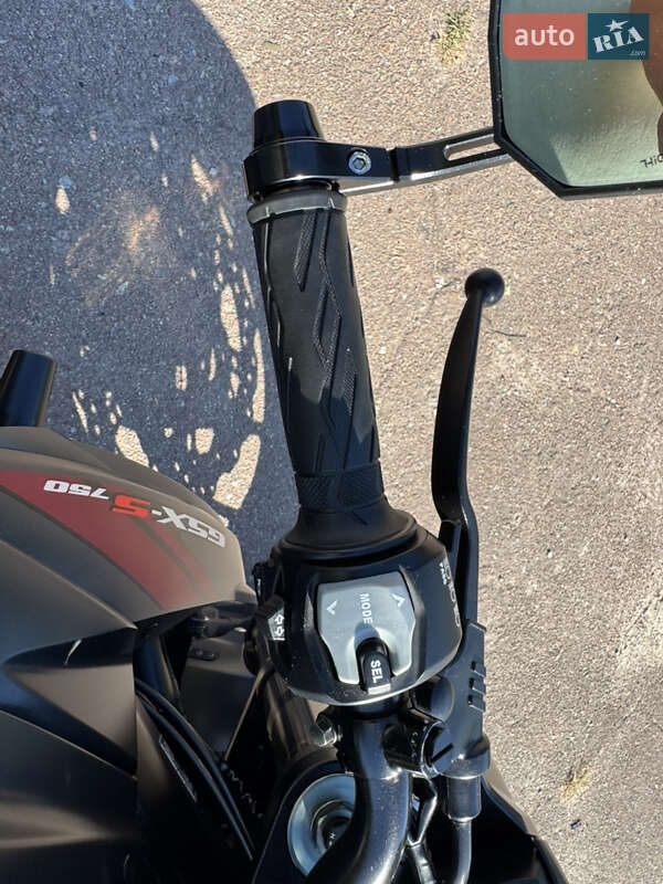 Мотоцикл Без обтекателей (Naked bike) Suzuki GSX-S 750 2017 в Сновске