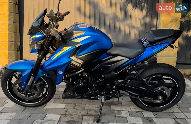 Мотоцикл Без обтекателей (Naked bike) Suzuki GSX-S 750 2023 в Новомосковске