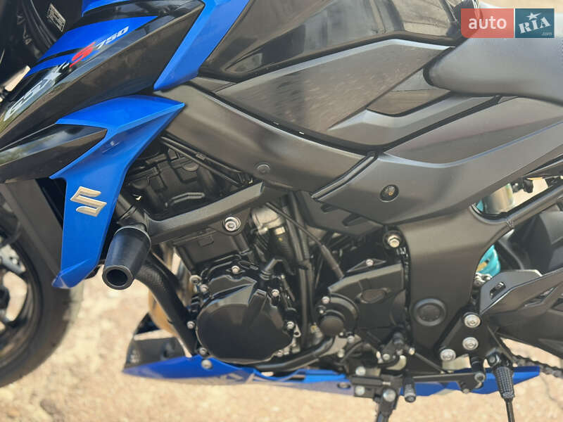 Мотоцикл Без обтекателей (Naked bike) Suzuki GSX-S 750 2018 в Сновске