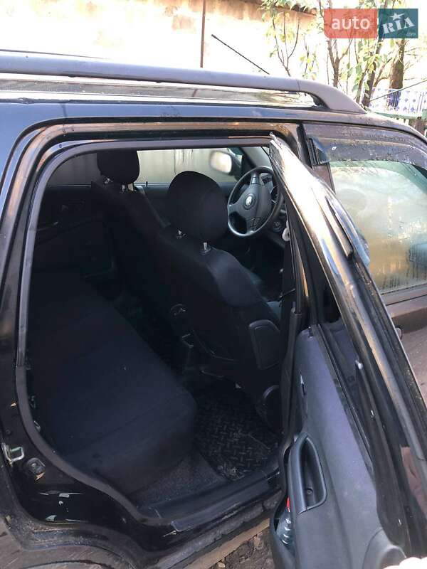 Хэтчбек Suzuki Ignis 2004 в Харькове