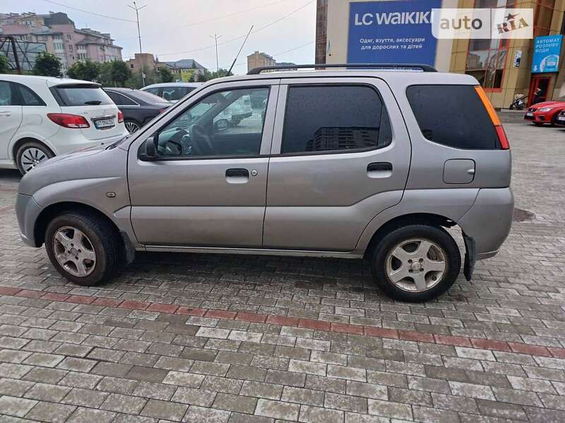 Хэтчбек Suzuki Ignis 2004 в Ивано-Франковске