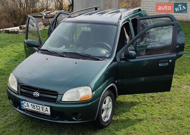 Хэтчбек Suzuki Ignis 2004 в Драбове