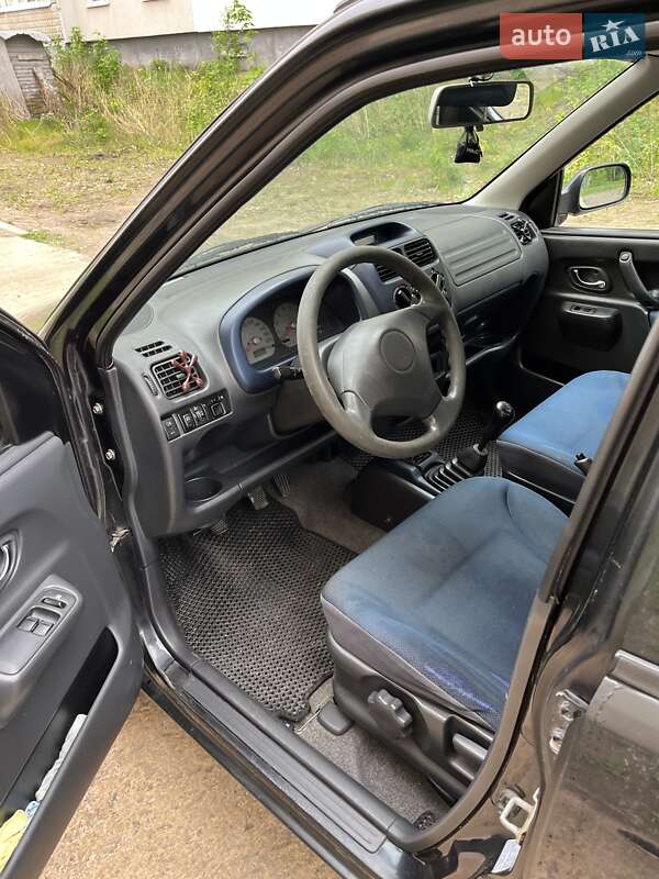 Хэтчбек Suzuki Ignis 2003 в Сумах