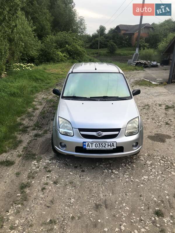 Универсал Suzuki Ignis 2005 в Городенке