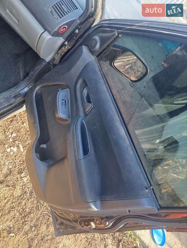 Универсал Suzuki Ignis 2006 в Овидиополе фото 3 Универсал Suzuki Ignis 2006 в Овидиополе