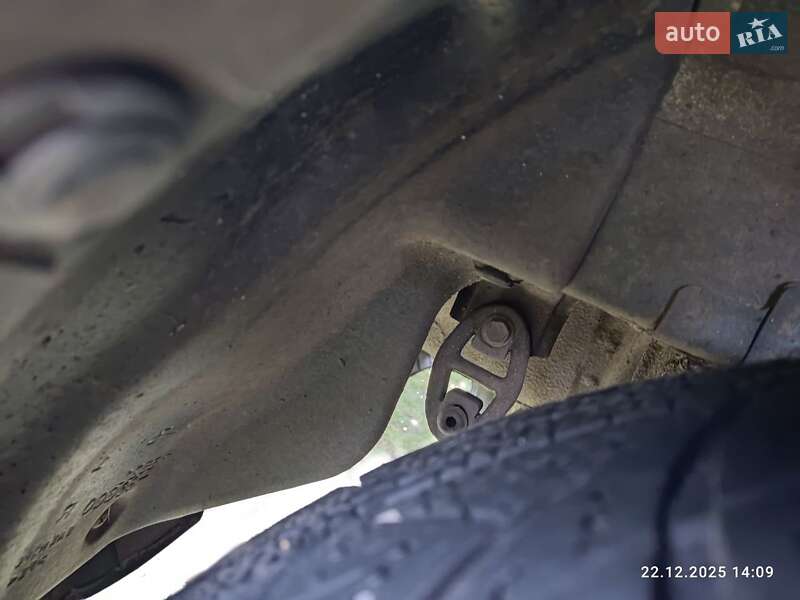 Хэтчбек Suzuki Ignis 2004 в Драбове