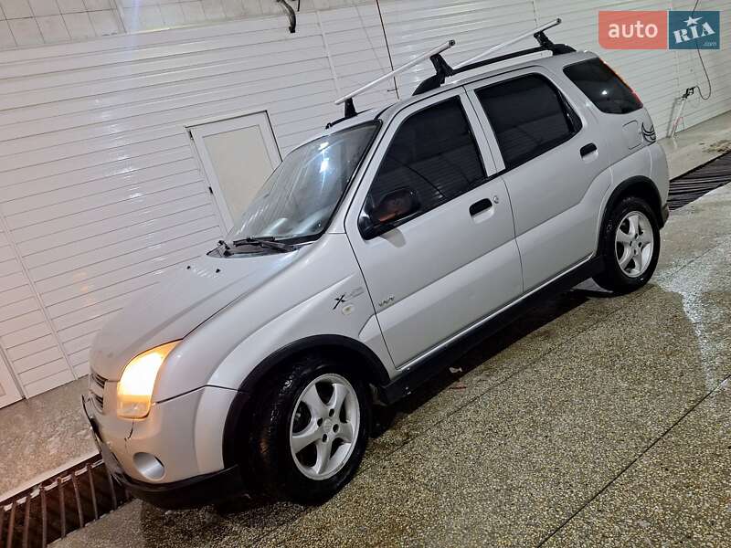 Универсал Suzuki Ignis 2007 в Черновцах фото 3 Универсал Suzuki Ignis 2007 в Черновцах