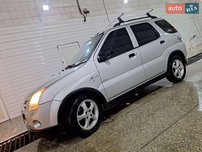 Универсал Suzuki Ignis 2007 в Черновцах фото 2 Универсал Suzuki Ignis 2007 в Черновцах