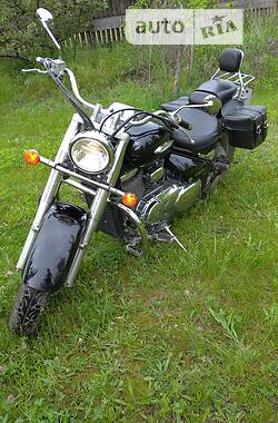 Мотоцикл Чоппер Suzuki Intruder 400 Classic 2002 в Каменском