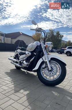 Мотоцикл Классік Suzuki Intruder 400 Classic 2004 в Черкасах