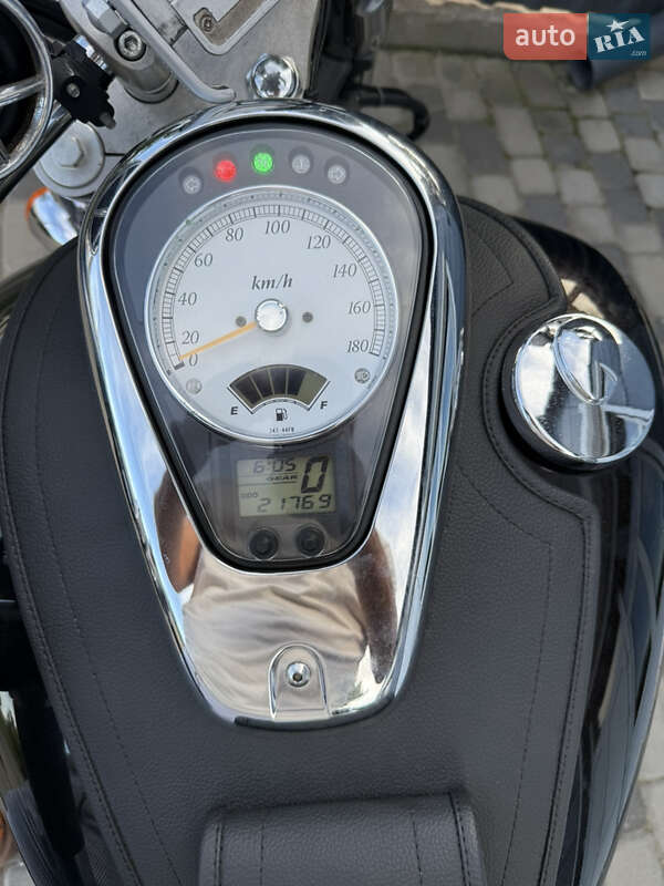 Мотоцикл Круизер Suzuki Intruder 400 Classic 2013 в Черкассах