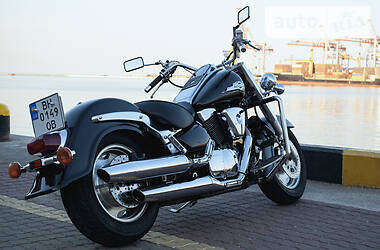 Мотоцикл Круизер Suzuki Intruder 400 2000 в 