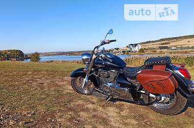 Мотоцикл Круізер Suzuki Intruder 400 2010 в Чернівцях