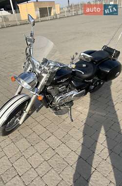 Мотоцикл Круізер Suzuki Intruder 400 2008 в 